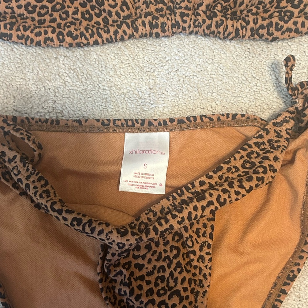 Women’s bikini - Picture 3 of 3